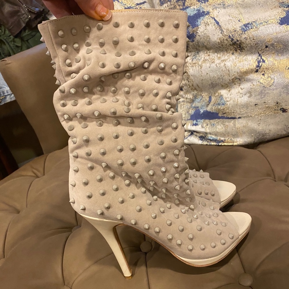 Studded heeled boots